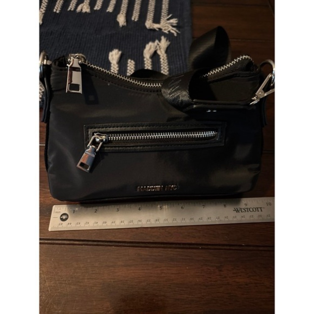 Madden NYC Black Nylon Crossbody Bag Wide Logo Strap Small Shoulder Bag - Picture 6 of 8